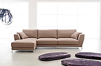 divano con chaise longue