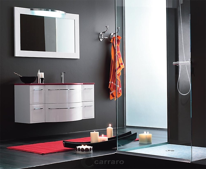 bagno sospeso curvato