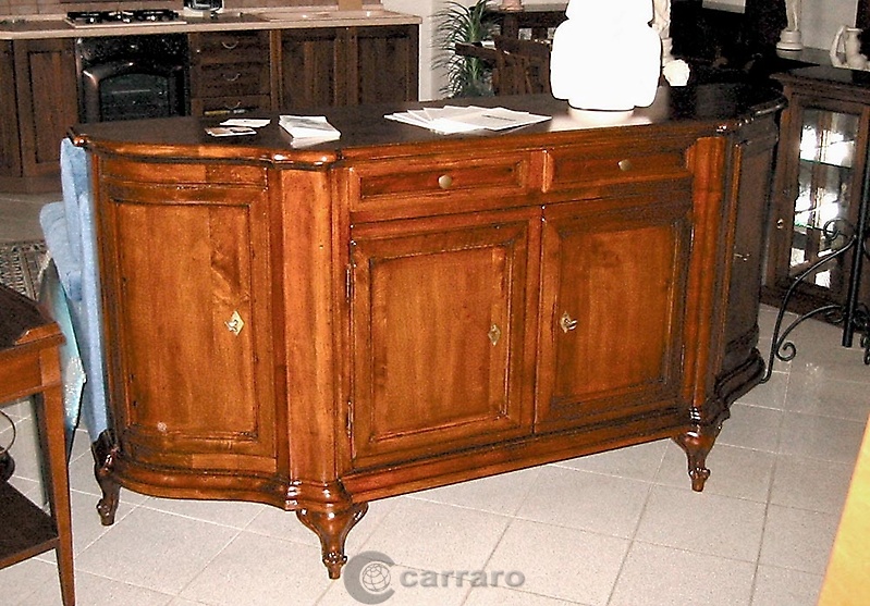 credenza sagomata in noce